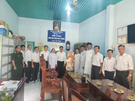 Lãnh đạo Thành phố tổ chức đoàn thăm, chúc mừng Ban đại diện Hội Thánh Cao Đài Tây Ninh nhân dịp Đại lễ Hội Yến Diêu Trì Cung