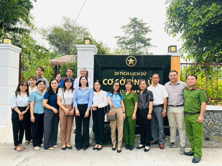Lễ viếng các di tích trên địa bàn Phường 2 nhân dịp kỷ niệm 50 năm Ngày giải phóng miền Nam thống nhất đất nước và 50 năm ngày giải phóng Tây Ninh (30/4/1975 - 30/4/2025).